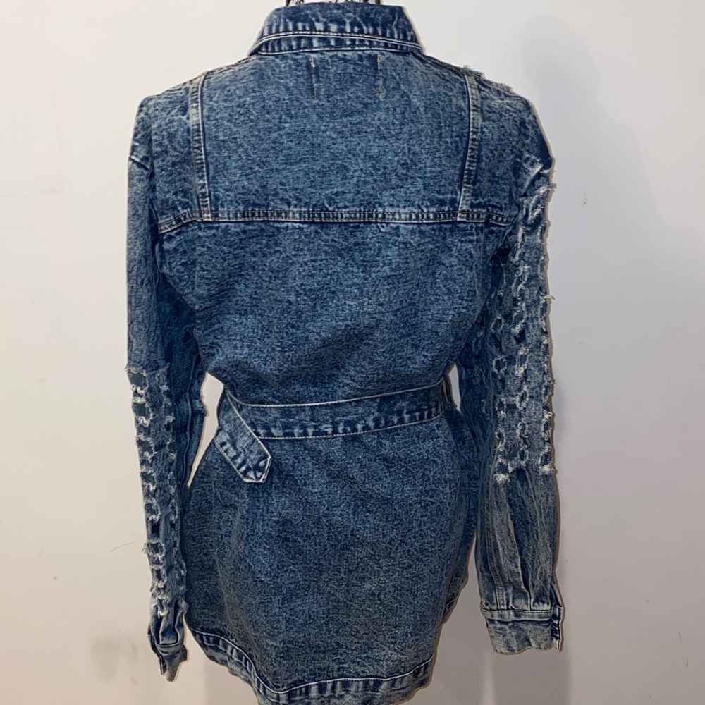 Ma Cherie Denim Distressed Jean Jacket With Belt Mid Length Size Large - Picture 12 of 16